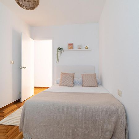 Amplia Vivienda Con Garaje Apartman Vigo Kültér fotó